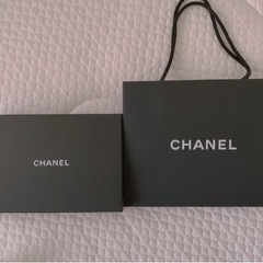 CHANEL シャネル　箱、ショッパー