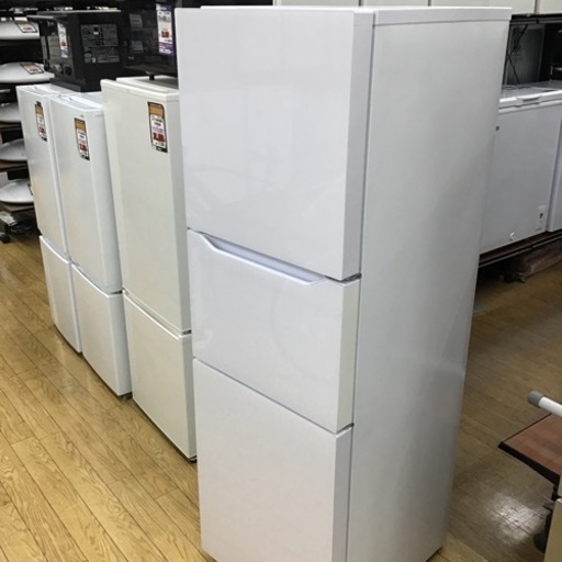 #B-66【ご来店頂ける方限定】TWINBIRDの3ドア冷凍冷蔵庫です