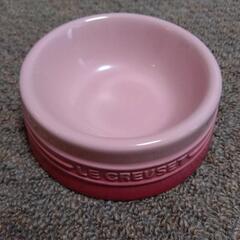 ルクルーゼの小型ペット用皿　ピンク