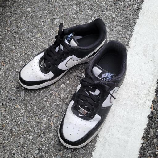 【本日限定】NIKE AIR FORCE 白黒 26.5cm