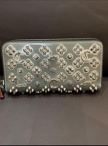 Christian Louboutin パネトーネ 長財布 シルバー\n\n