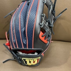 ウィルソンワナビーヒーロー軟式グラブ