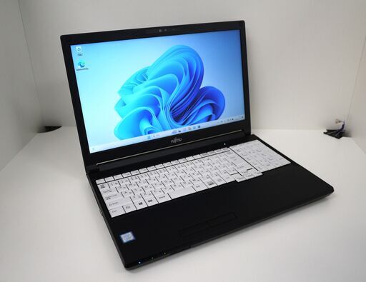 【お渡し済み】富士通 windows11 15.6型ノートPC 第8世代Corei5 + SSD 512GB + メモリ 16GB【メンテナンス済み】（Z11164）