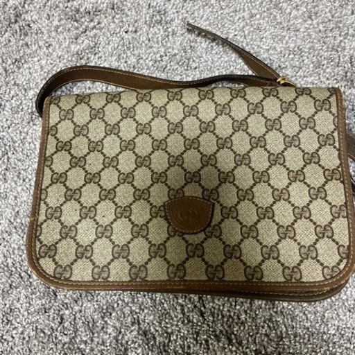 GUCCIショルダーバック