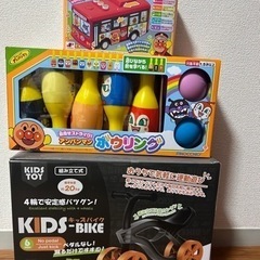 【新品未使用】キッズバイク1個 アンパンマン おもちゃ