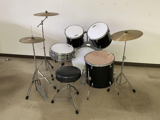 ドラムセット一式！　ZOMBLE DRUMS