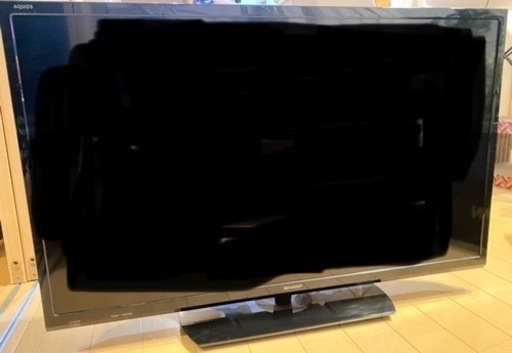 テレビ　32型　AQUOS SHARP