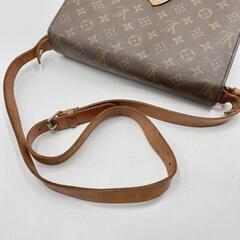 ★極美品★ルイヴィトンM51252 ショルダーバッグ クロスボディ モノグラム 26×22cm ☆極美品☆ルイヴィトンM51252 ショルダーバッグ クロスボディ