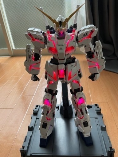 PG1/60 ユニコーンガンダム LED組み込み済み塗装済み※要説明 (くー 