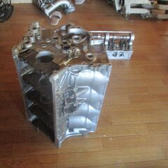 MB-117-967-WDB107-560純正エンジンブロツク販売