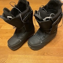BURTONスノーボードセット（板、ケース、ブーツ、ビンディング）