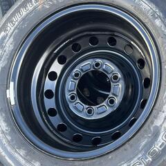 トヨタ200系ハイエース純正スチール 6J-15 off+35 pcd139.7/6H ハブ径106ミリ BRIDGESTONE RD-613(ブリヂストン) 195/80R15 103/101L LT(107/105L LT) 2007/2008年製 ラジアルタイヤ付き4本セット  E24キャラバン 他 200系レジアスエースバン 他