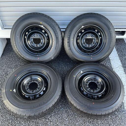 トヨタ200系ハイエース純正スチール 6J-15 off+35 pcd139.7/6H ハブ径  