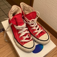 converse スニーカー　赤