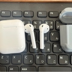 Apple AirPods（第2世代） Lightning充電ケース