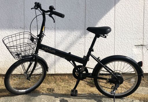カゴ付き 折りたたみ自転車アトリウム 20型 6段変速 ブラック atrium 20インチ折り畳み自転車 外装6段変速 カゴ付き 折りたたみ