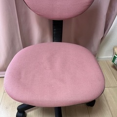 【交渉中】学習椅子　ピンク