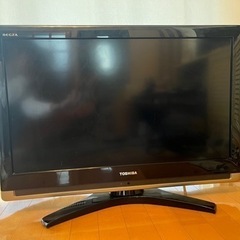 TOSHIBA 液晶テレビ　32型