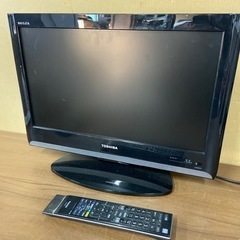 TOSHIBA REGZA 19インチ　液晶テレビ　リモコン付き