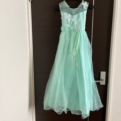 ドレス　140