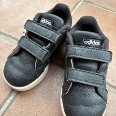 adidas 14㎝　キッズスニーカー