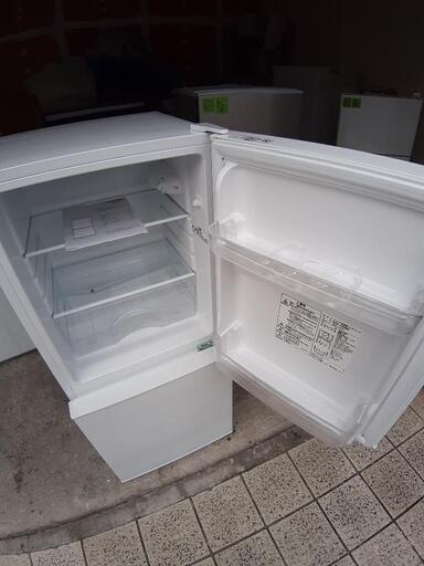 安心の6ヶ月保証！【TOSHIBA(ﾄｳｼﾊﾞ)】5ドア冷蔵庫売ります！！ - 家具