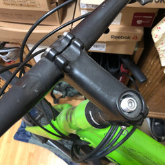 cannondeleのクイック4(タイヤのサイズ: 700✖️30c)