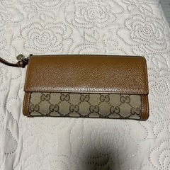 GUCCI長財布