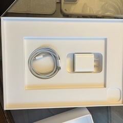 iPad Pro 第4世代 11インチ 128gb フィルムとカバー付き