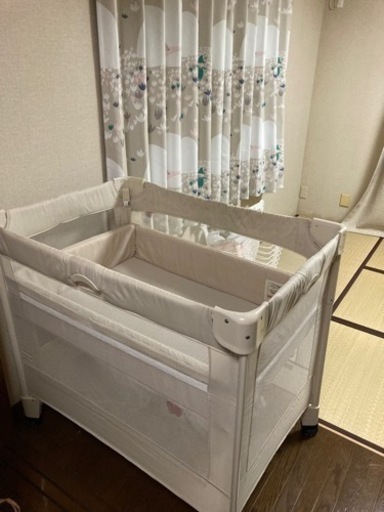 ココネルエアー　ベビーベッド　ミニ布団セット（希望者のみ）