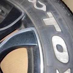 メーカー不明 キャラバンに履いてるタイヤホイル