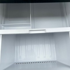 2023年製　ハイアール　3ドア冷蔵庫　ブラック