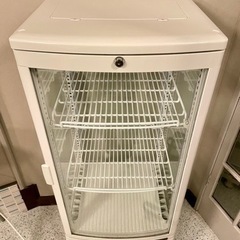 【ネット決済】【値下げ中】レマコム　ガラスショーケース　冷蔵庫　98L