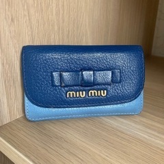 miumiu カードケース　ミニ財布