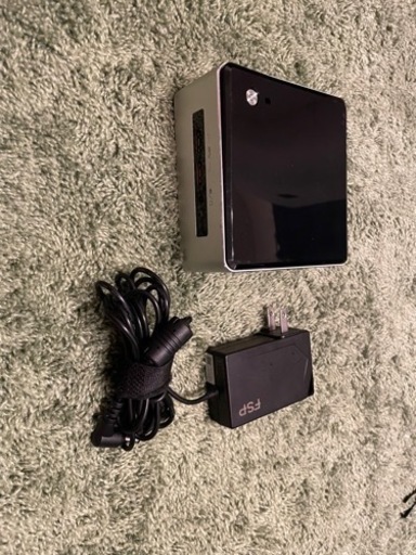 インテル INTEL NUC 6i3SYH