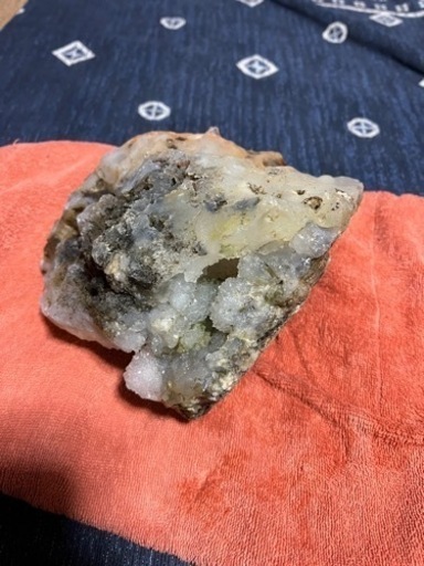 水晶ドーム 約3.5kg