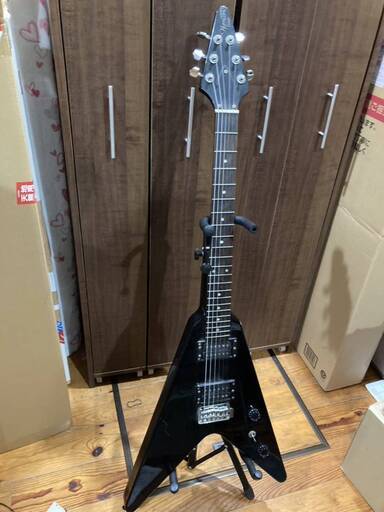 モーリス エレキ ・ギター Morris Hurricene Vivian ハリケーン ビビアン フライングV 弦楽器 音出し確認済み