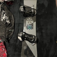 急募！引っ越しにつき処分したいため値下げしました！スノーボードセット