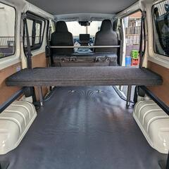 ハイエース パンチカーペットベッドキット