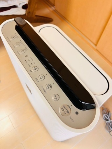 美品⭐︎2016年製加湿空気清浄機SHARP KC-E70-W - 空気清浄機
