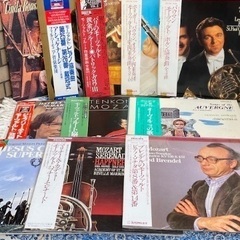 ◎お値下げしました‼️ 【断捨離中】 早い者勝ち‼️ レコード LP 4箱 200枚以上 大放出 まとめ売り 大量 ジャンク品 JAZZ ジャズ ビートルズ モーツァルト ベートーベン カーペンターズ 他 まとめて 