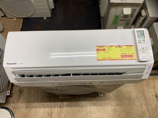 K05128　パナソニック　2021年製　中古エアコン　主に6畳用　冷房能力　2.2KW ／ 暖房能力　2.2KW