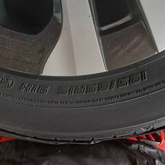 プリウス50後期　タイヤセット