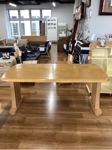 ダイニングテーブル【町田市再生家具】232921