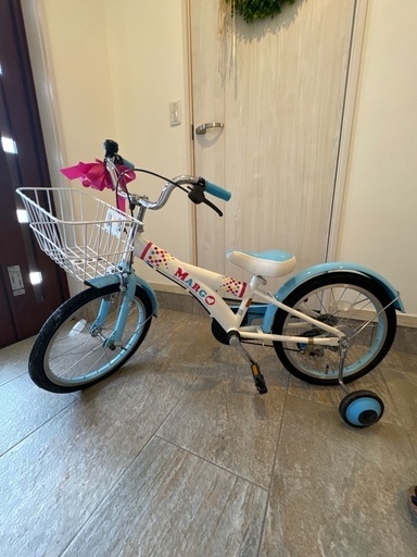 自転車補助輪付＋空気入れ＋鍵