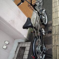 美品☆ZEEK[ジーク]20吋 コンパクト自転車 外装6段/LEDオート/ブラウン