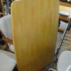 【27】大型　折りたたみテーブル　机　簡易テーブル　折畳収納　座...