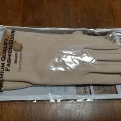 手袋　日本製　ベージュ　スマホ対応