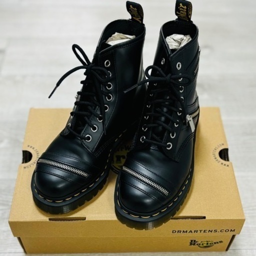 ✨極美品ドクターマーチン✨ UK5Dr.Martens 1460 BEX ZIP