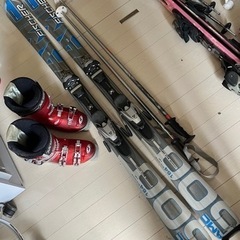 スキー　ビンディング付き板、靴26センチ